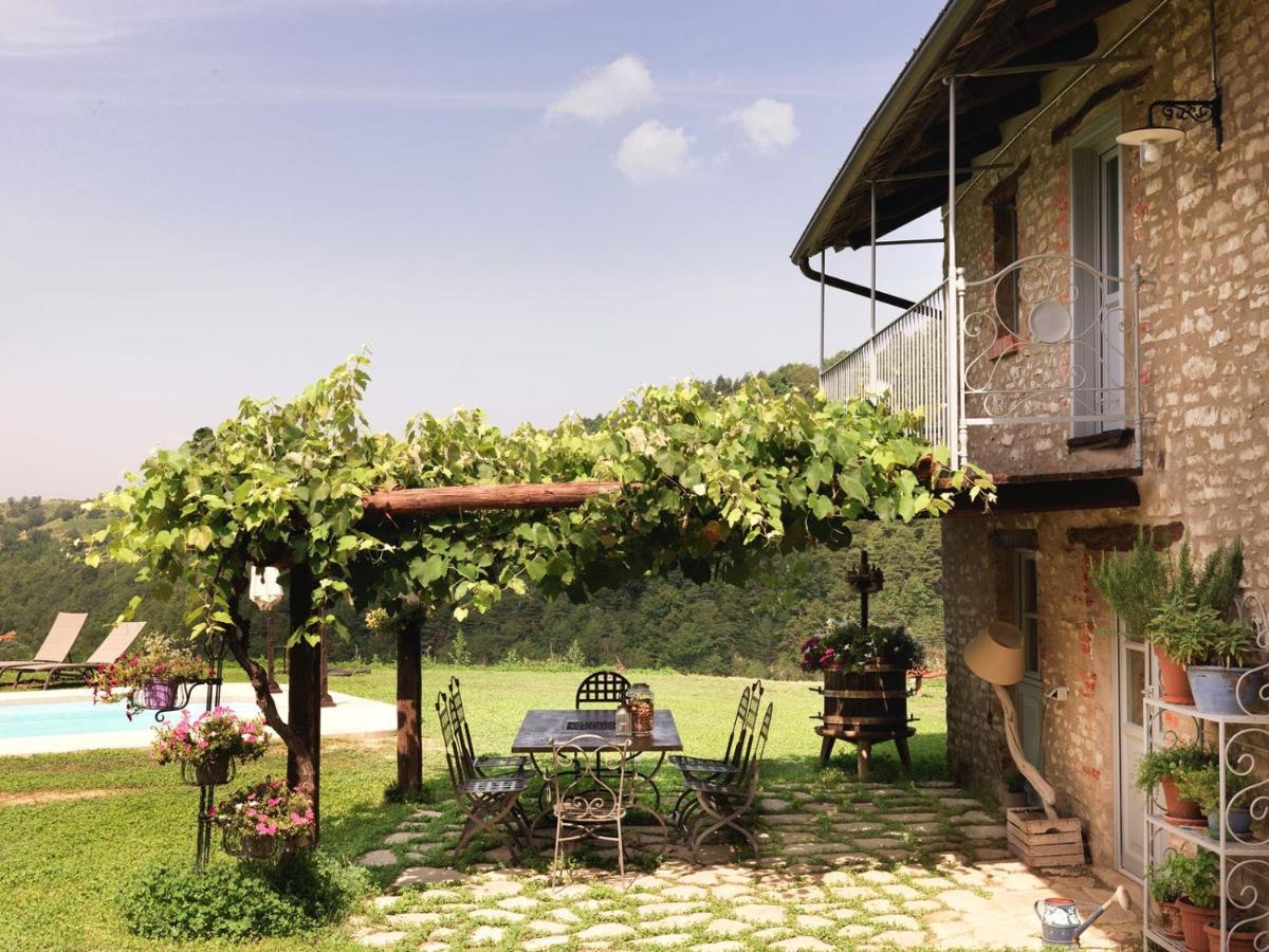 Cascina Facelli - Luxury Alojamento de Acomodação e Pequeno-almoço